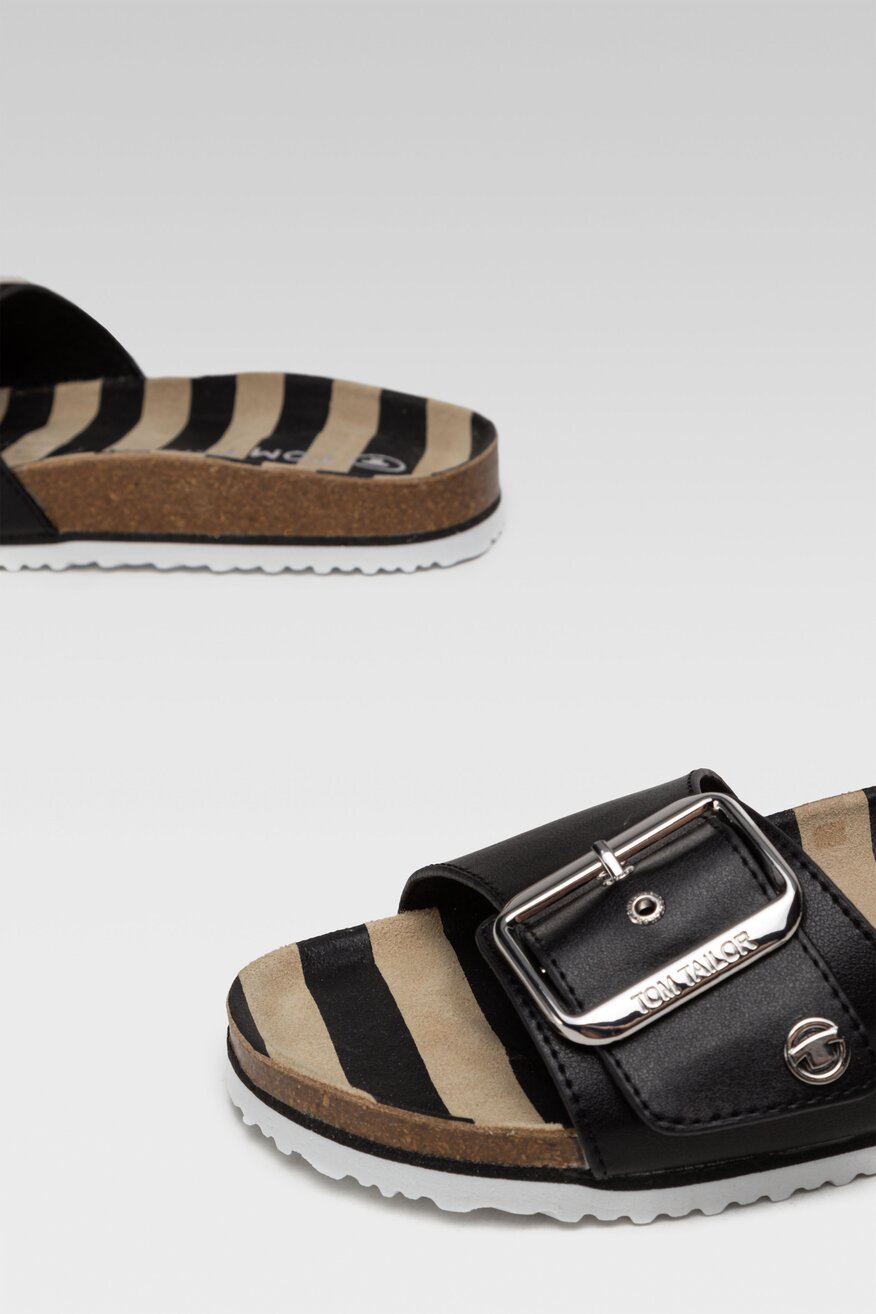 
                Tom Tailor - Klapki z klamrą - 5904248546250