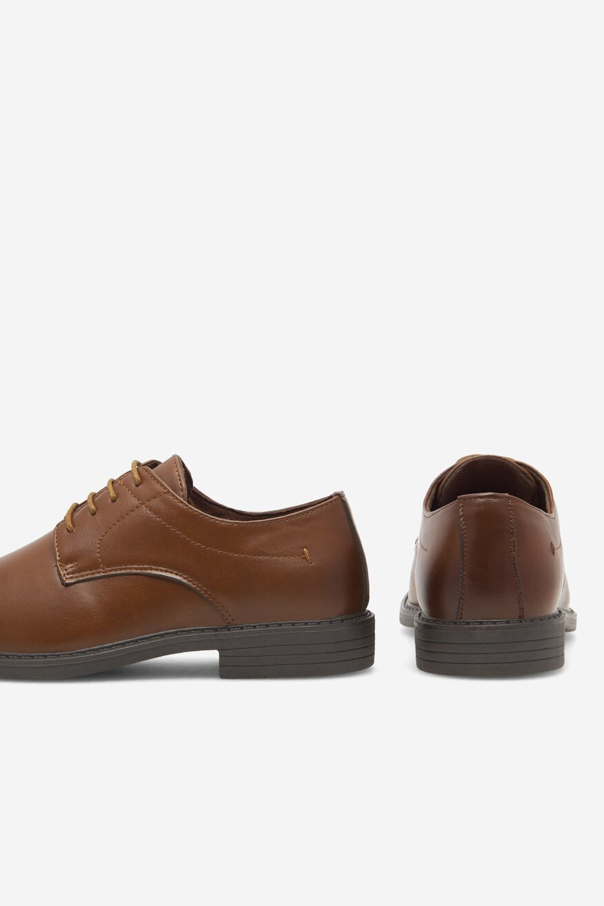 
                Félcipő Ottimo BARNA - 5905588287131