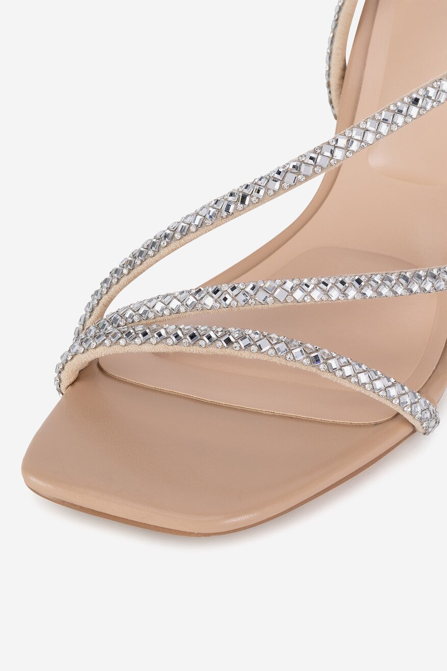 
                Jenny - Sandały na obcasie - 5903698762562