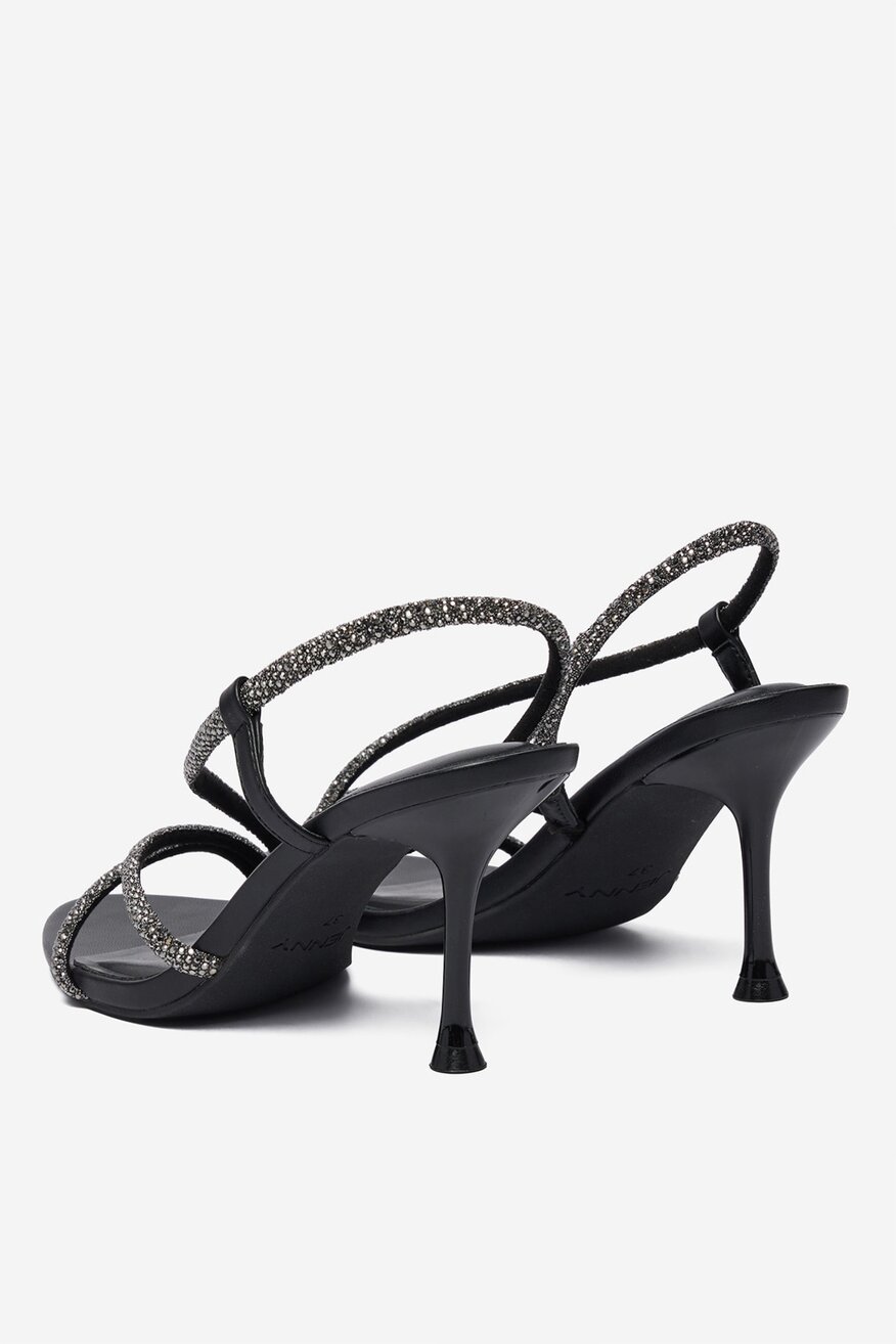 
                Jenny - Sandały - 5906751680070