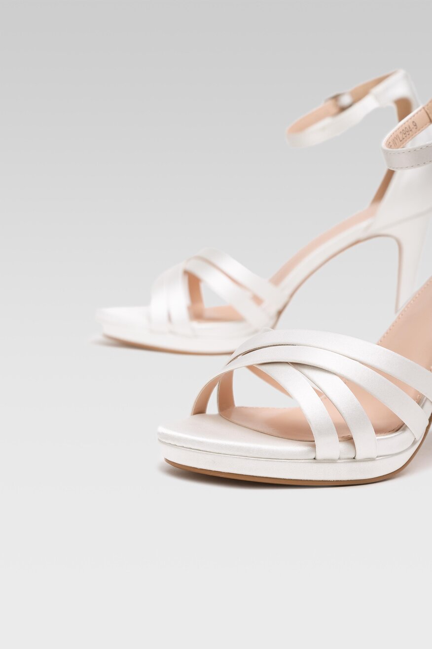 Jenny Fairy - Sandały białe - 5904862734729