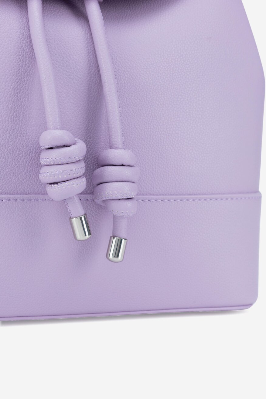 
                DeeZee - Średni plecak miejski - 5905588636328