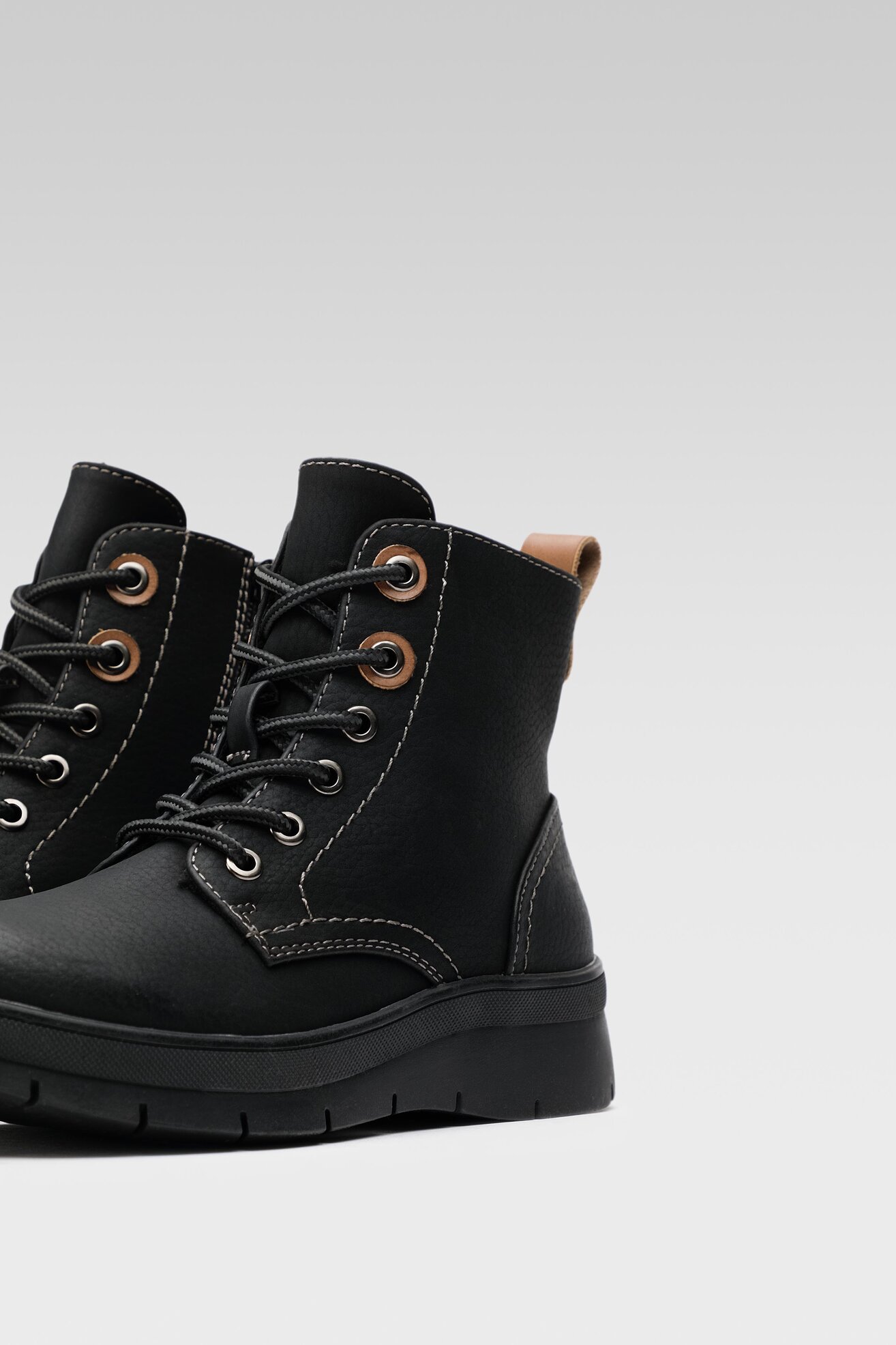 Csizma Go Soft WS5921-02 FEKETE