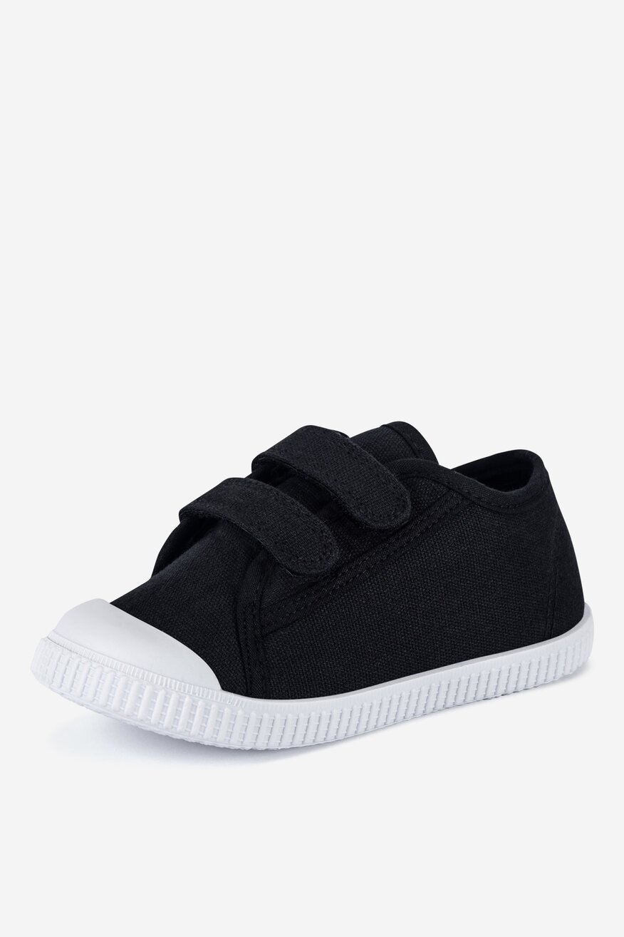 
                Sportska obuća Action Boy CRNA - 5905588748526