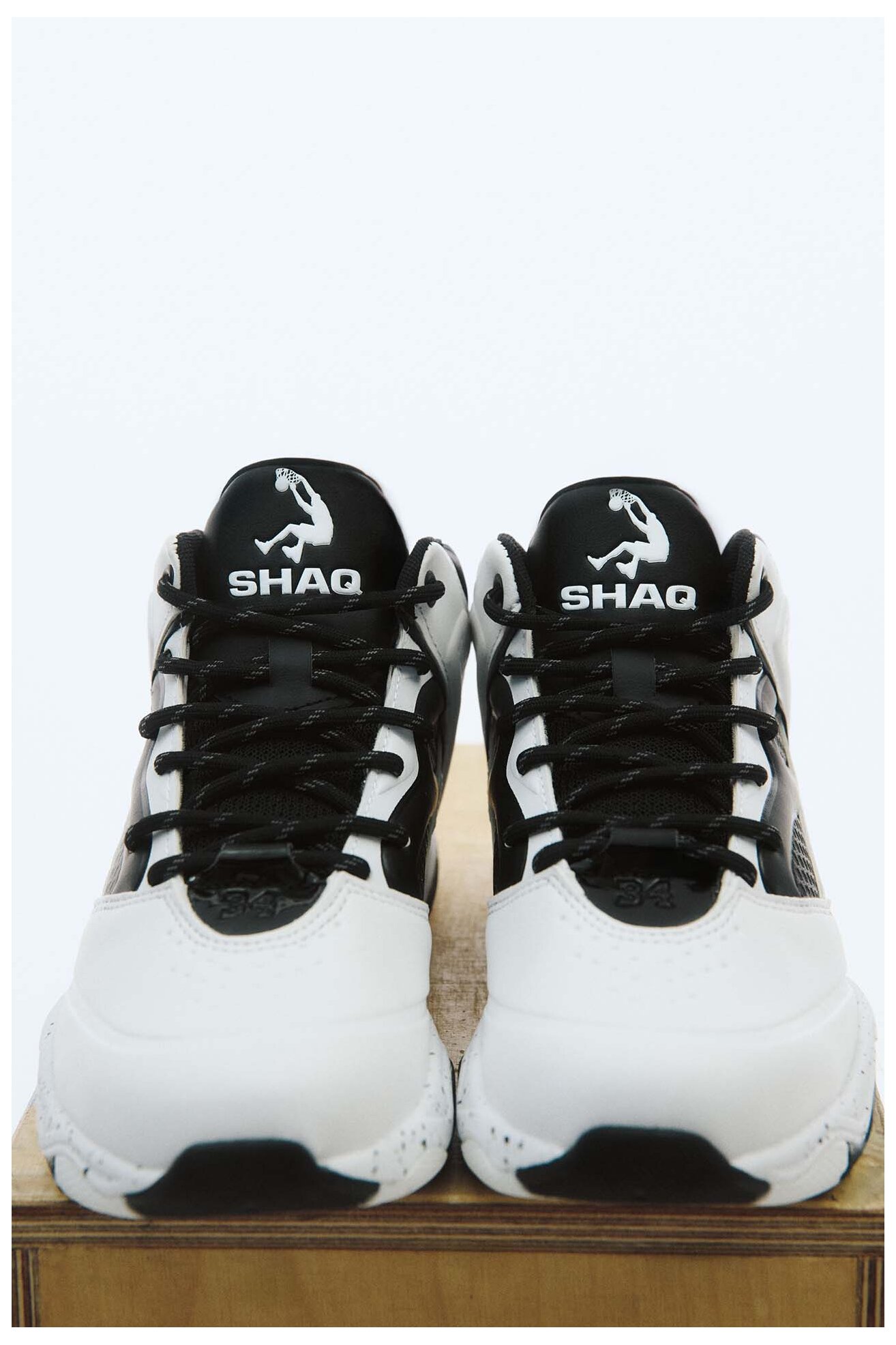 Obuwie sportowe SHAQ CEO-SPIN MOVE AQ95001B-W Biały