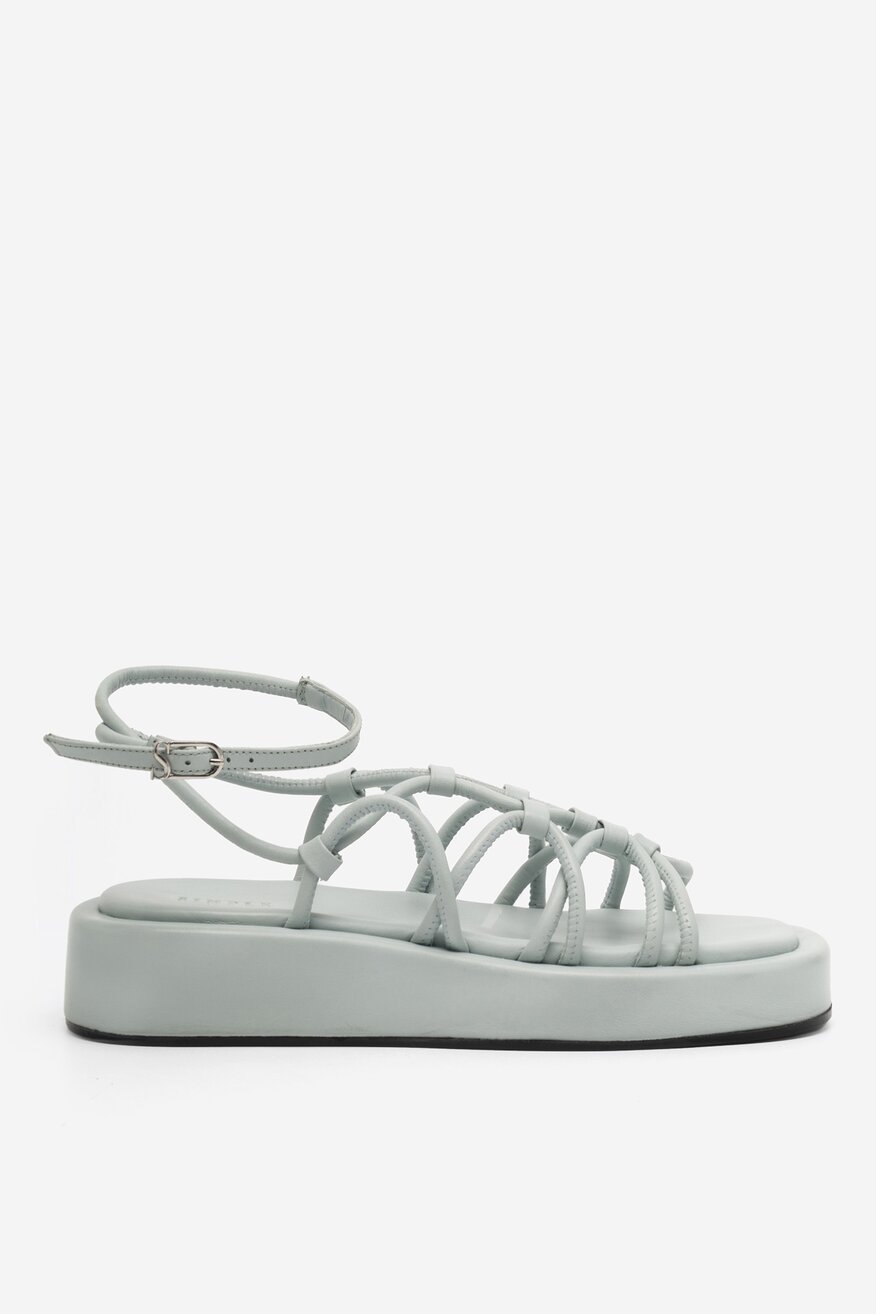 
                SIMPLE - Skórzane sandały niebieskie - 5904862798134