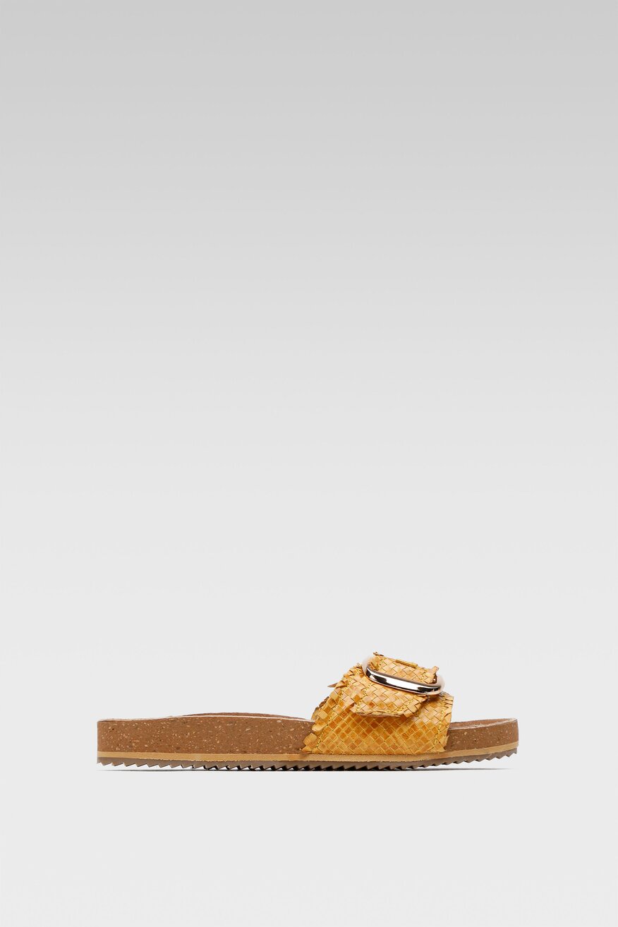 
                Lasocki - Klapki skórzane - 5904248701222