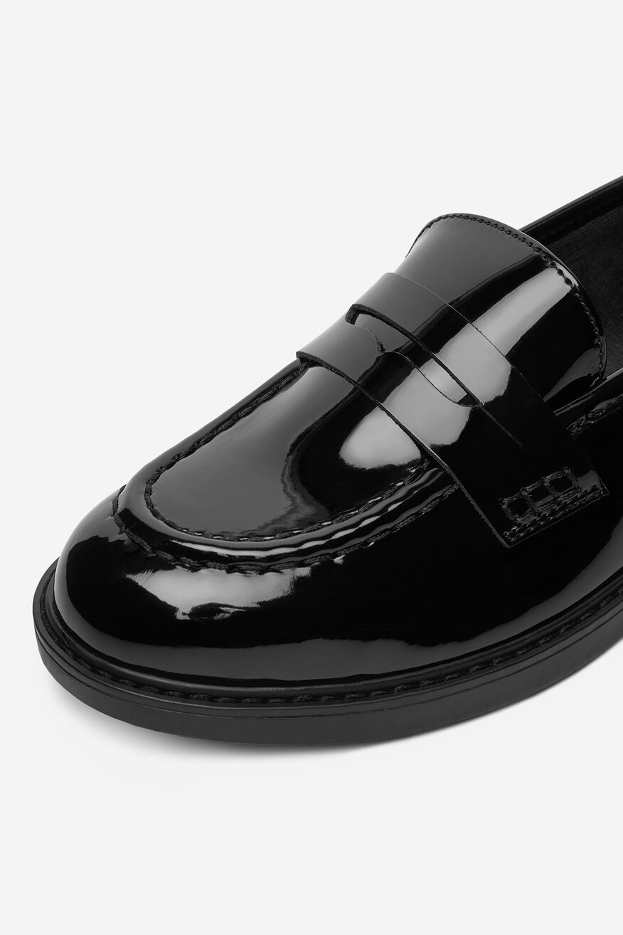 
                Mokaszin Jenny FEKETE - 5903698013046