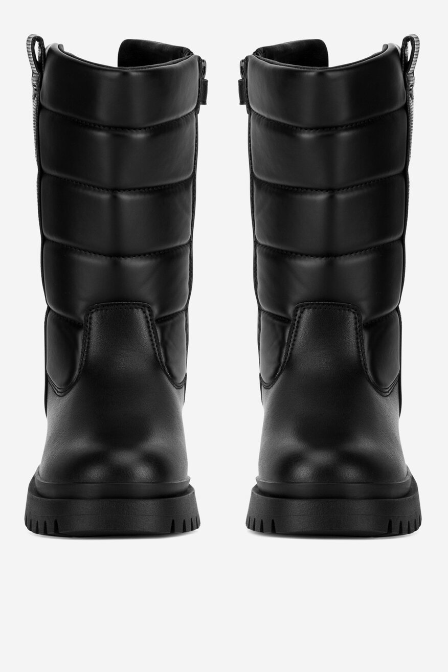 
                Ботуши DeeZee ЧЕРЕН - 5905588892601