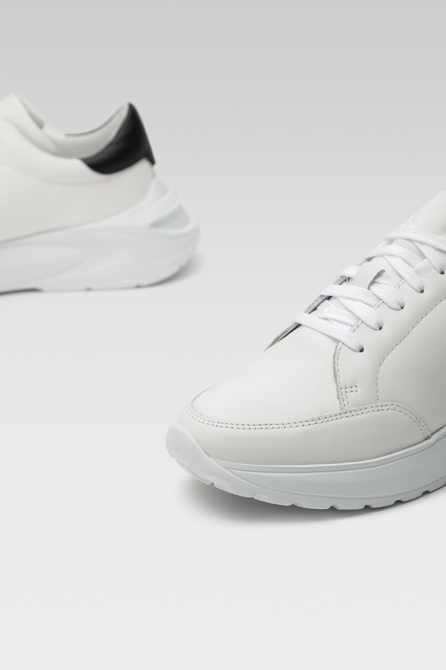 
                Togoshi - Półbuty skórzane na grubej podeszwie - 5904248512781