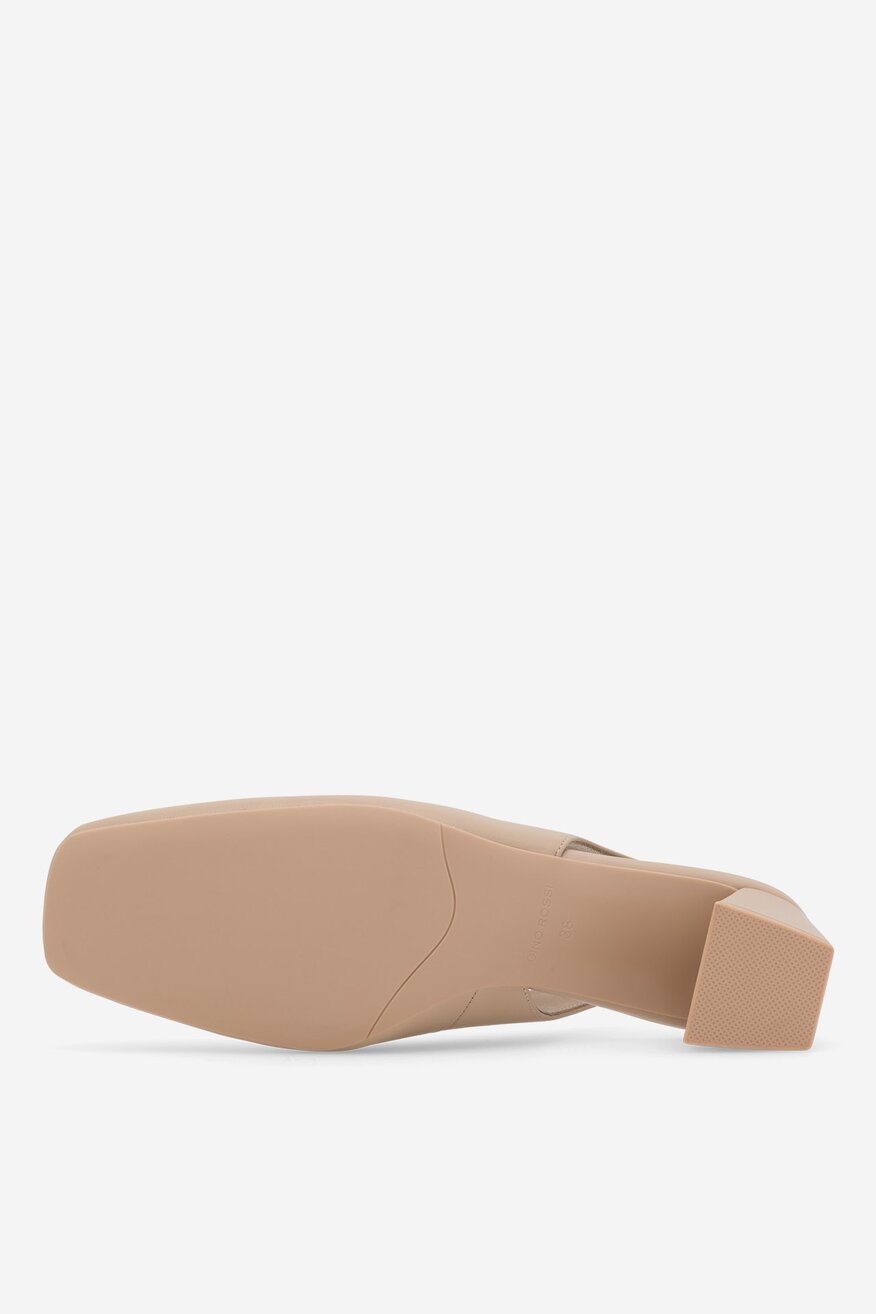 
                Туфлі-Човники Gino Rossi БЕЖЕВИЙ - 5905588563051