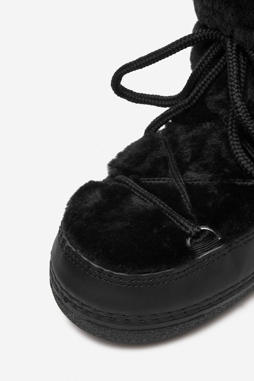 
                Bokacsizma DeeZee FEKETE - 5904410888546