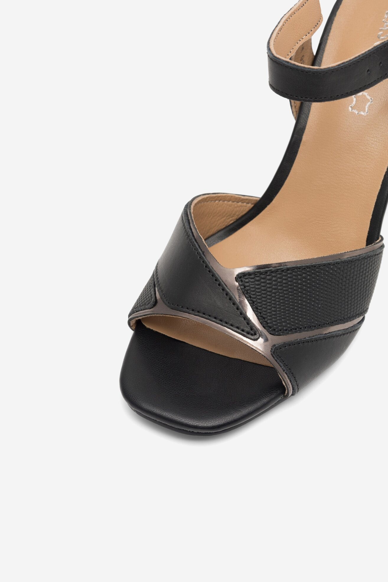 Сандалі Lasocki WYL3119-3Z ЧОРНИЙ