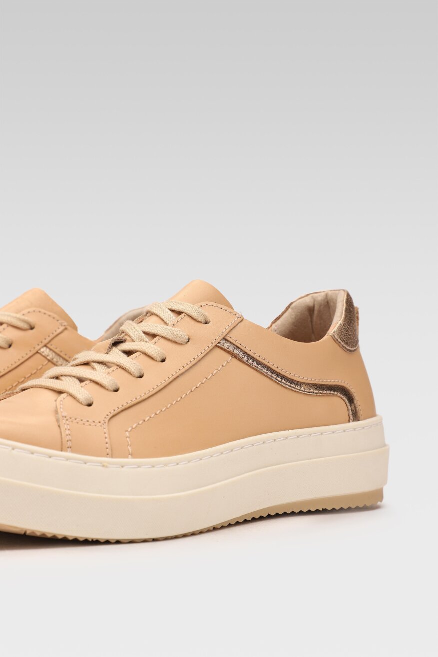 
                Lasocki - Skórzane sneakersy beżowe - 5903698471679