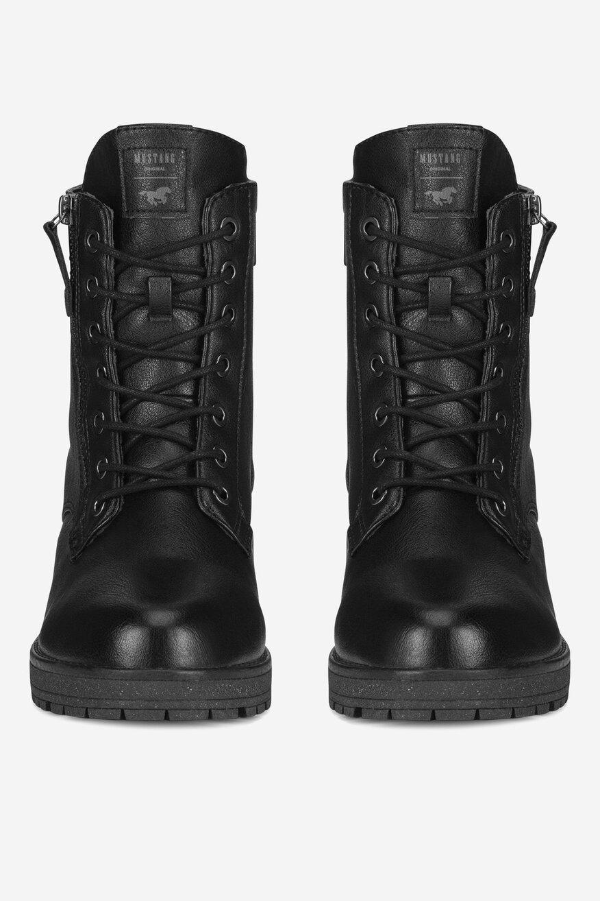 
                Bocanci Mustang NEGRU - 5905588870272