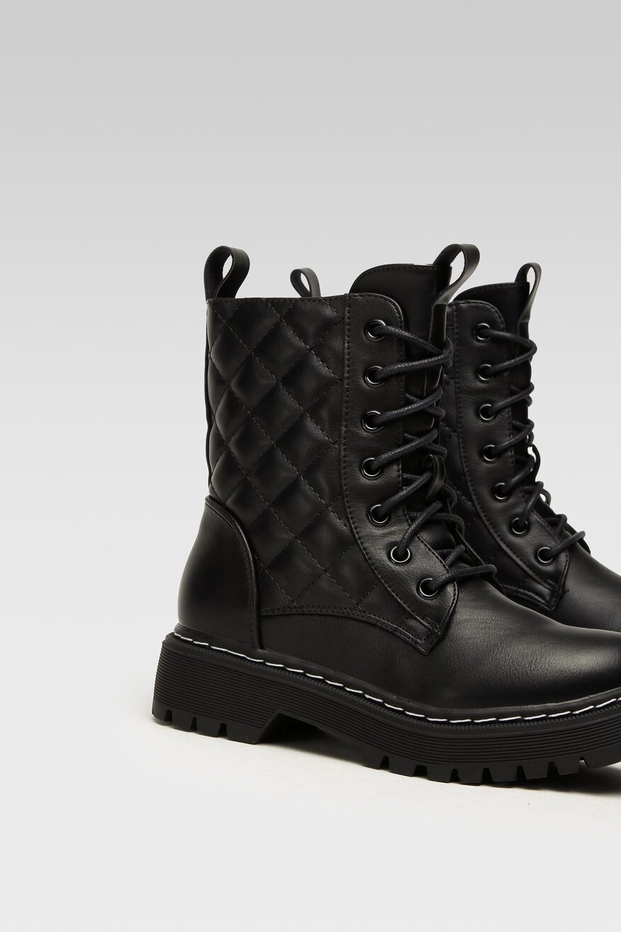 
                Bocanci DeeZee NEGRU - 5904862282367