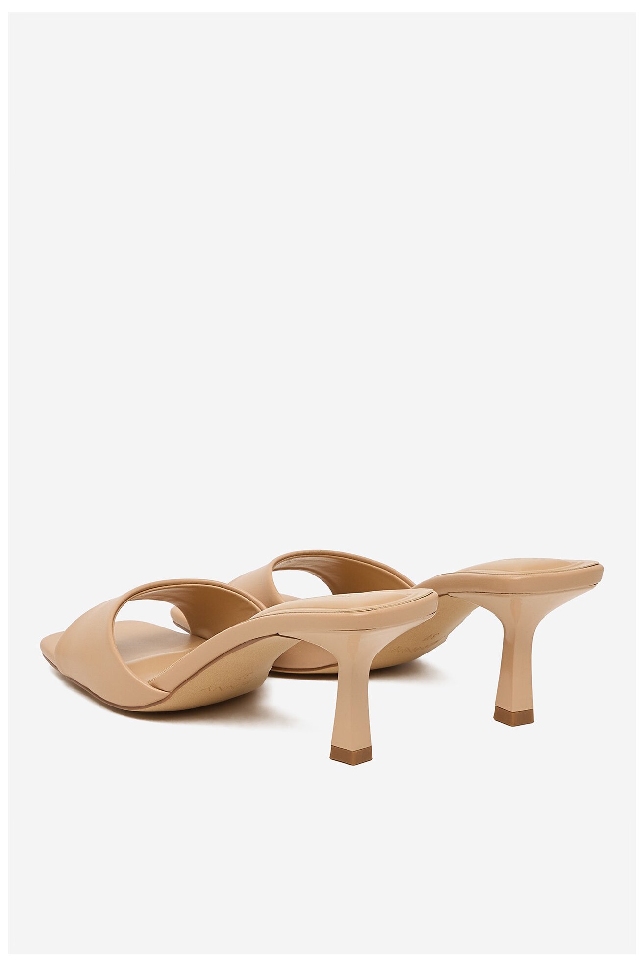 Klapki Jenny CEO-CD25-050 Beżowy