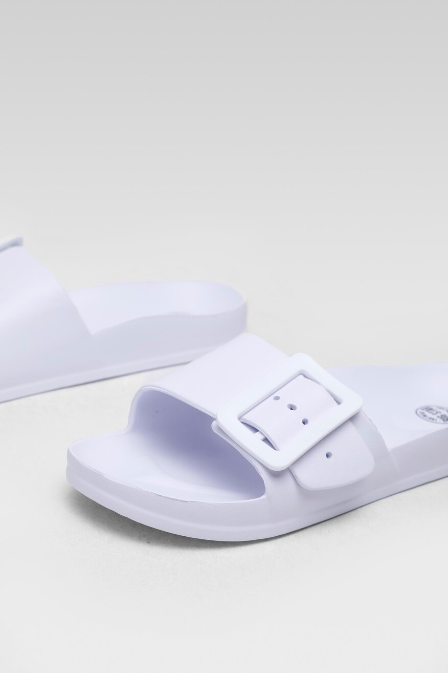 
                Big Star - Klapki pastelowe białe - 5904248202965