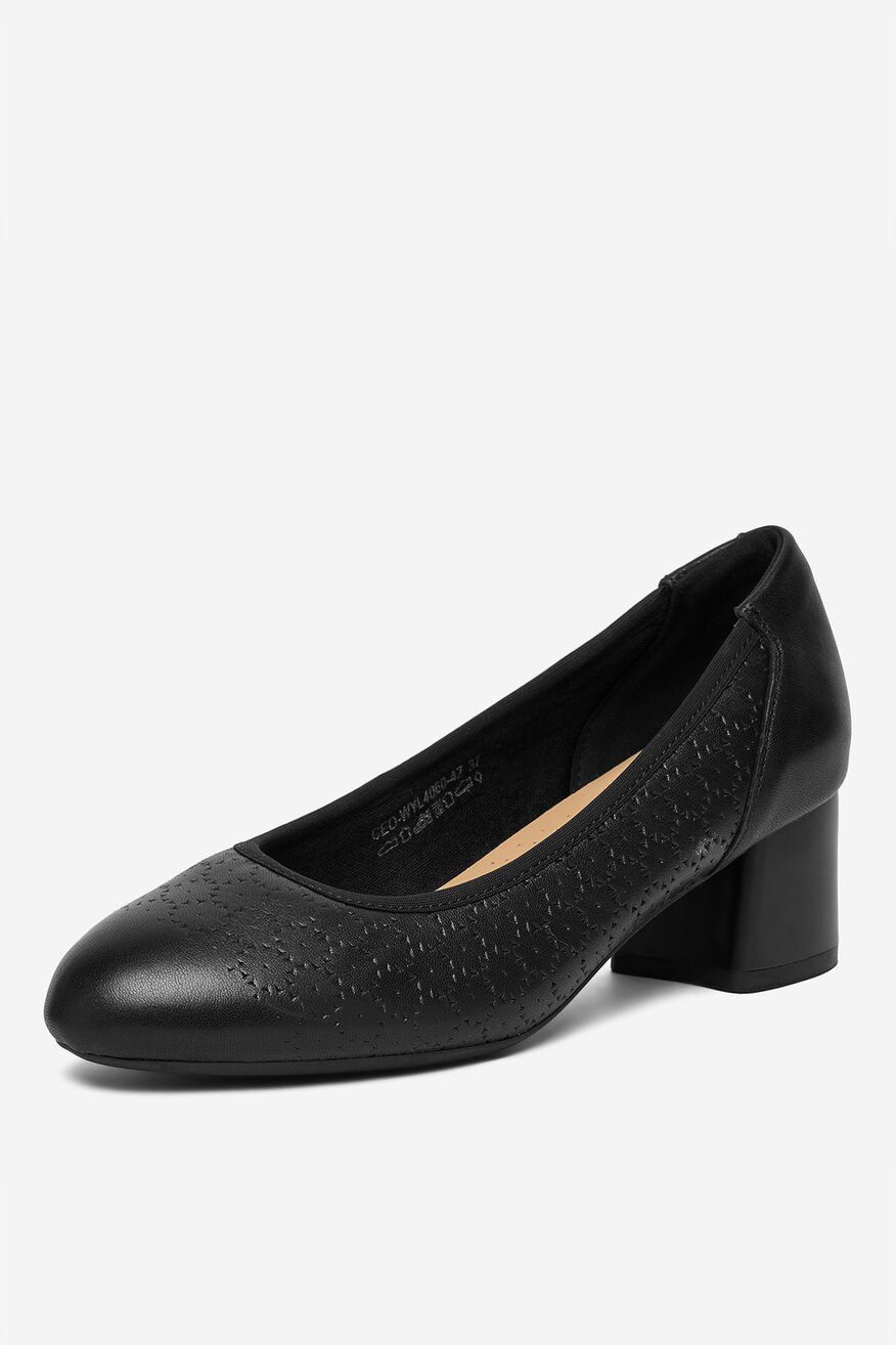 
                Елегантни обувки Lasocki ЧЕРЕН - 5906751799659