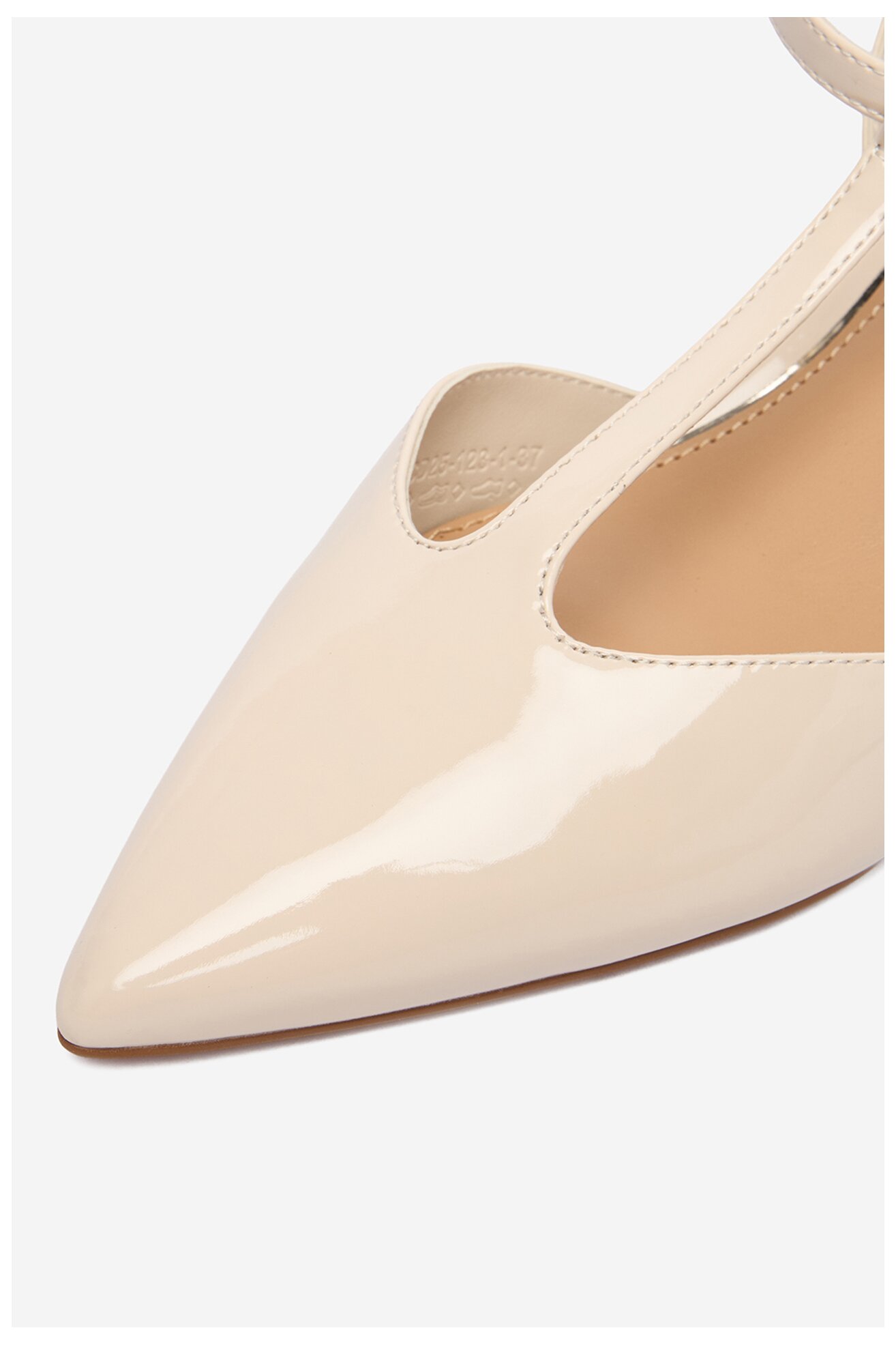 Körömcipő NINE WEST CEO-CD25-123-1 CSONTSZÍNŰ