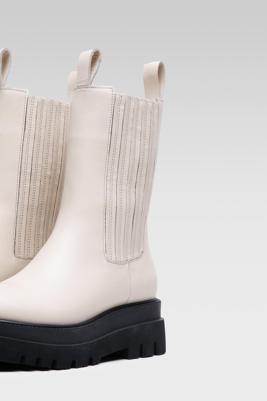 
                Gino Rossi - Skórzane botki na koturnie z platformą - 5903698958750