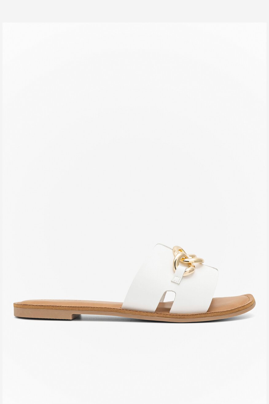 
                Jenny Fairy - Klapki białe - 5904862887012