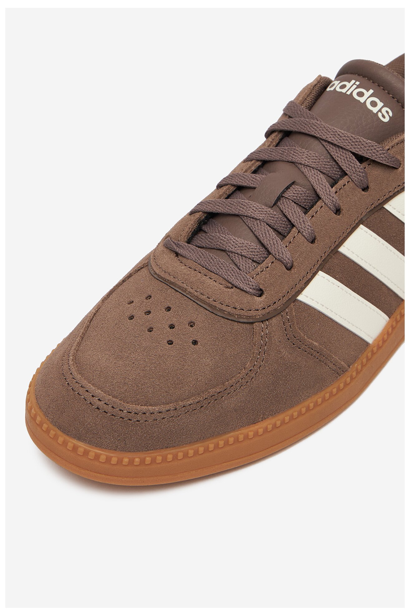 Sportcipő adidas BREAKNET SLEEK JR6905 BARNA