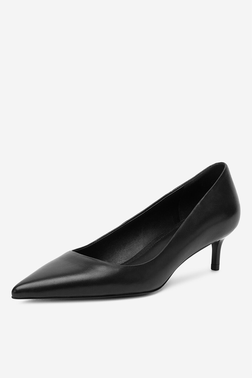 
                Туфлі-Човники Gino Rossi ЧОРНИЙ - 5906751441343