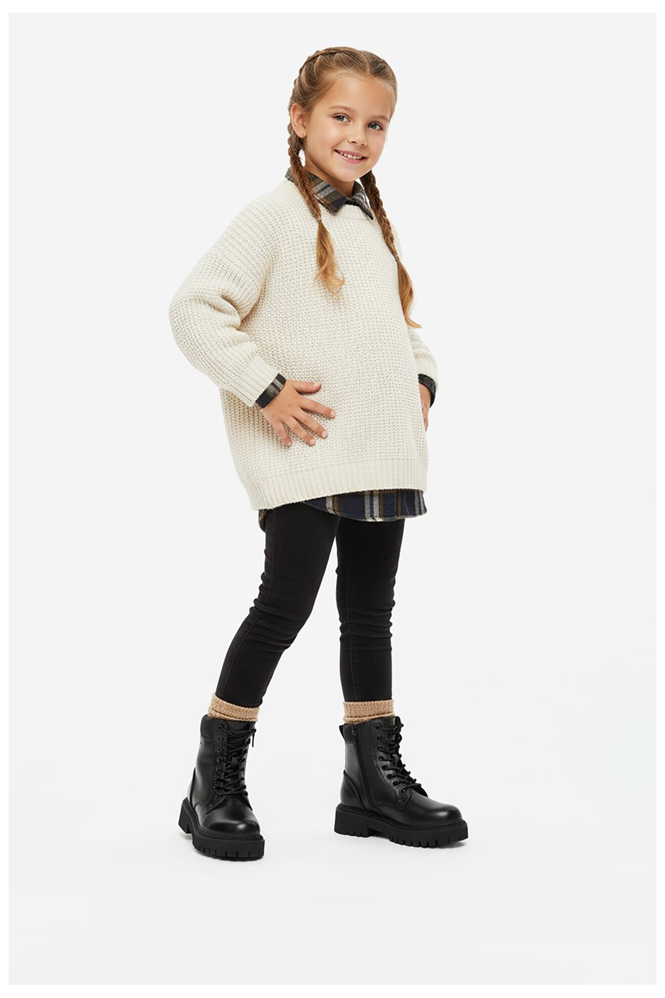 Šněrovací vyšší obuv Lasocki Young CEO-CI12-BETINA-07 ČERNÁ