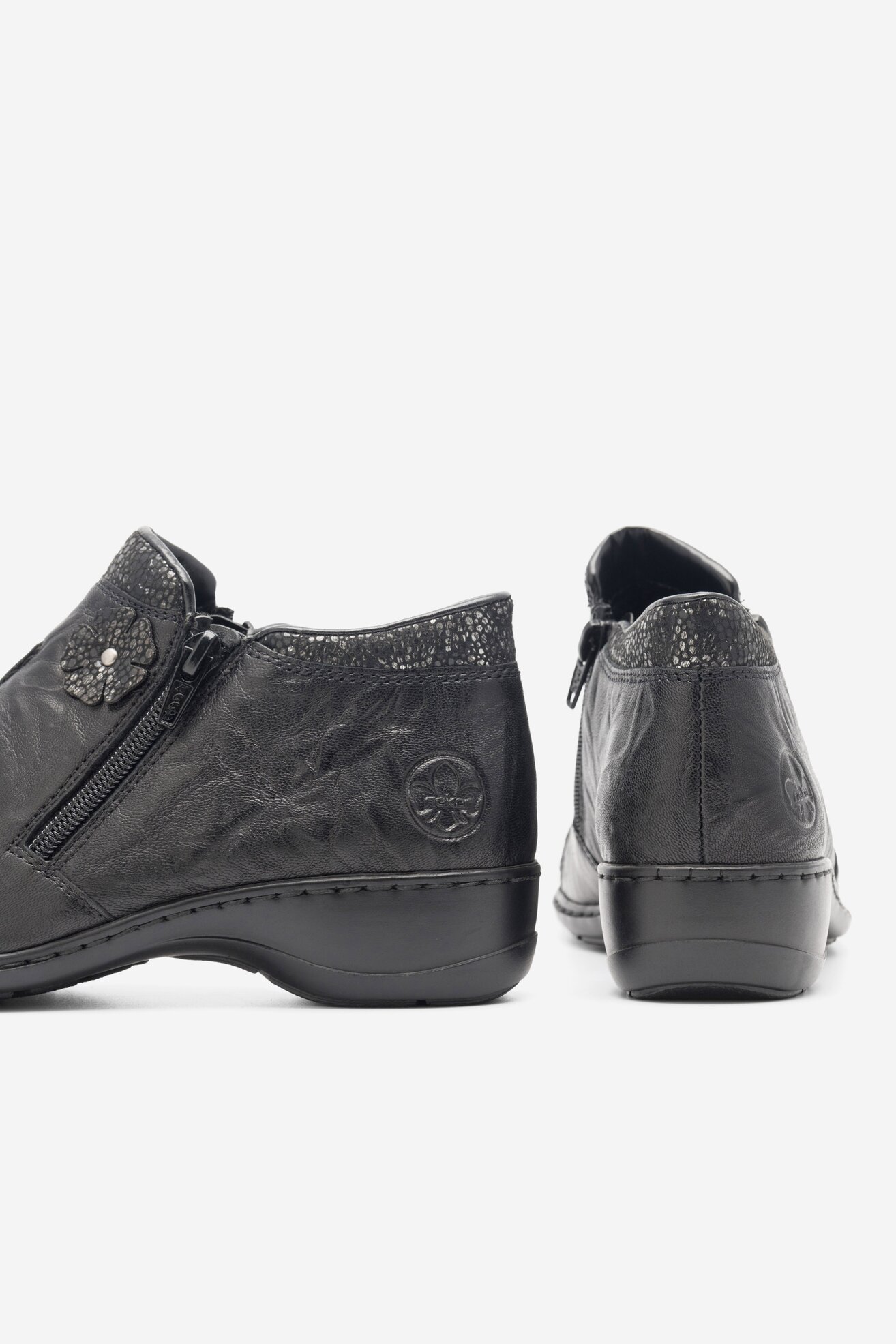 Половинки обувки Rieker 58388-01 ЧЕРЕН