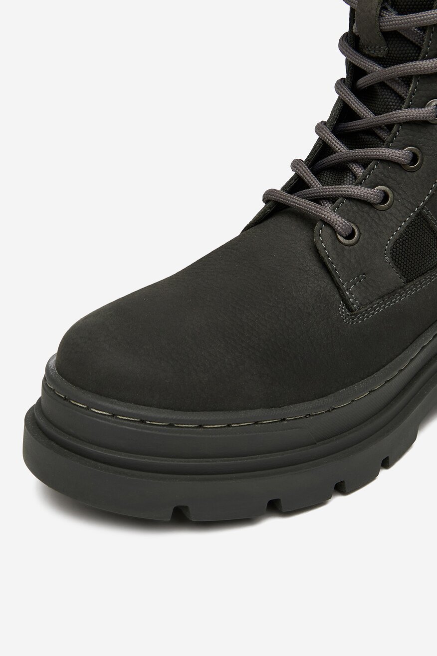 
                        Боти G-STAR RAW CEO-WI45-VR-3400-02 СИВ - 5906751414910