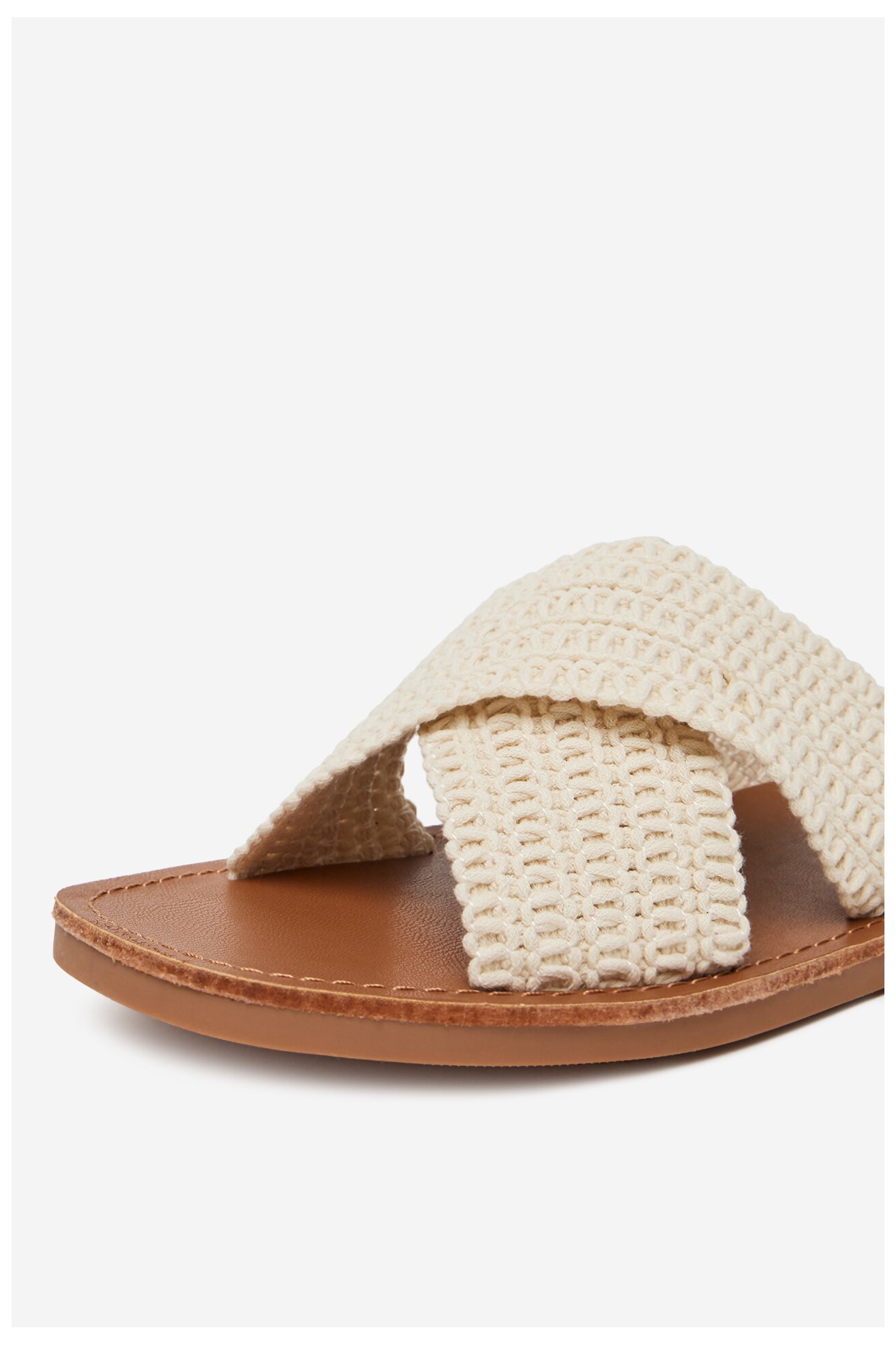 Шльопанець DeeZee E4736-1 БІЛИЙ