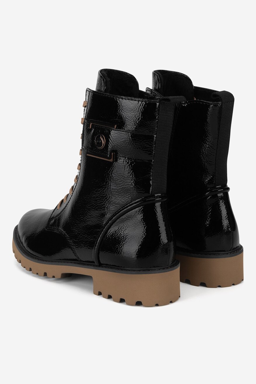 
                Csizma Remonte FEKETE - 2230062973044