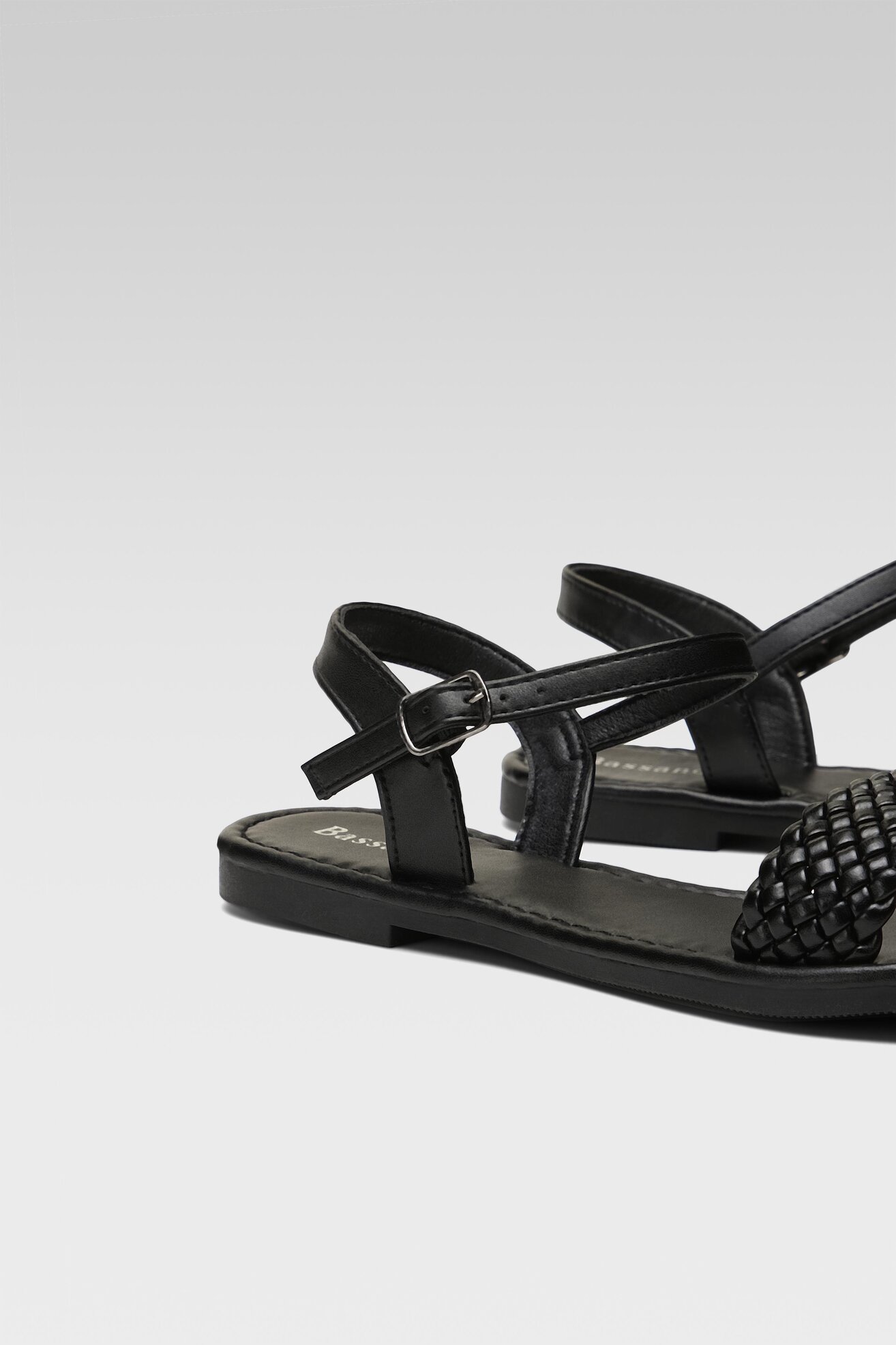 Sandały Bassano KAY WSS20916-04 Czarny