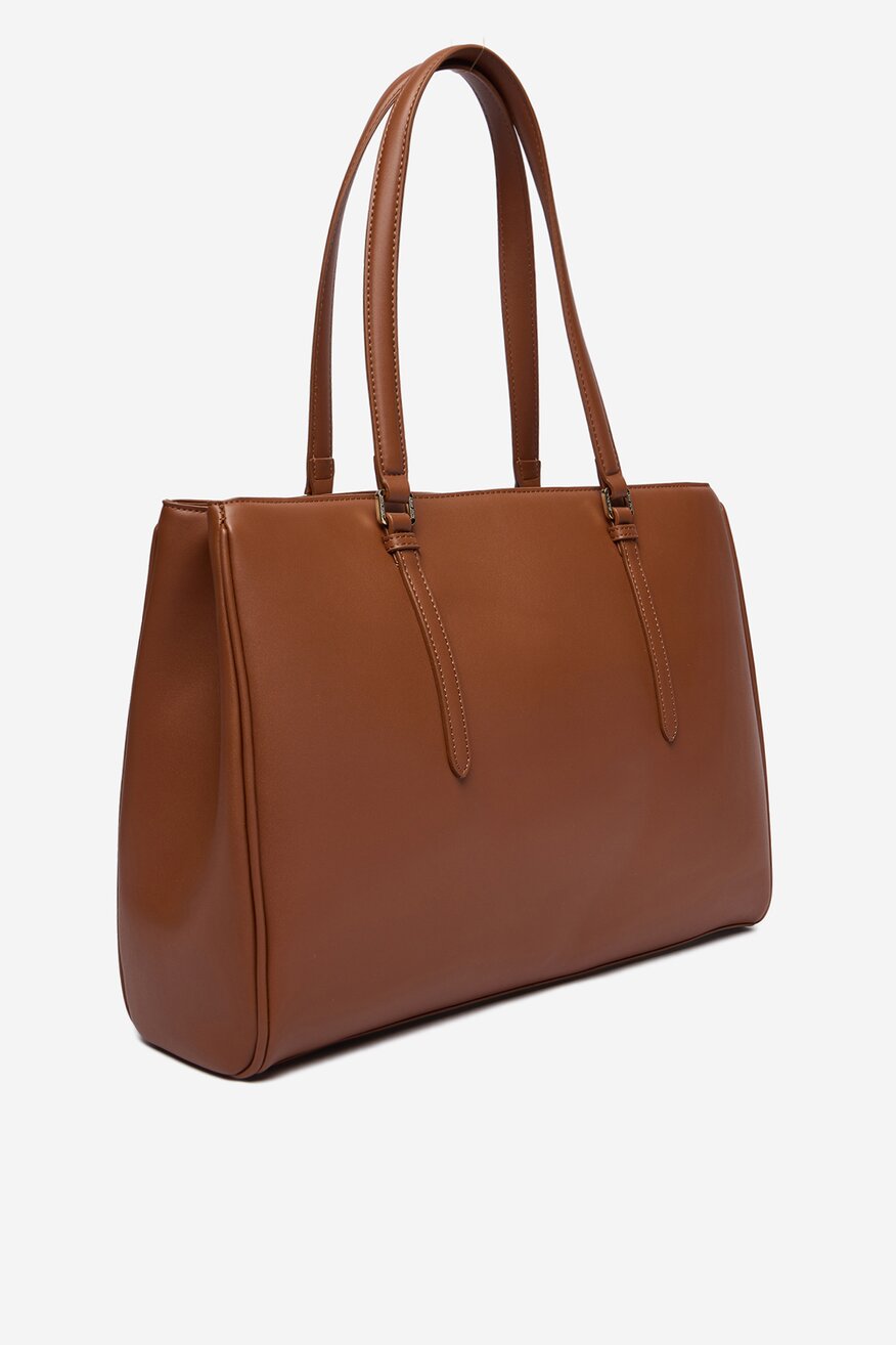 
                Дамска чанта NINE WEST КАМЕЛ - 5906751436226