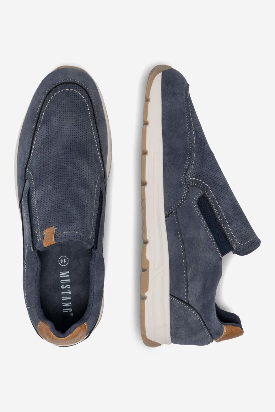 
                Mustang - Półbuty wsuwane - 5905588420323