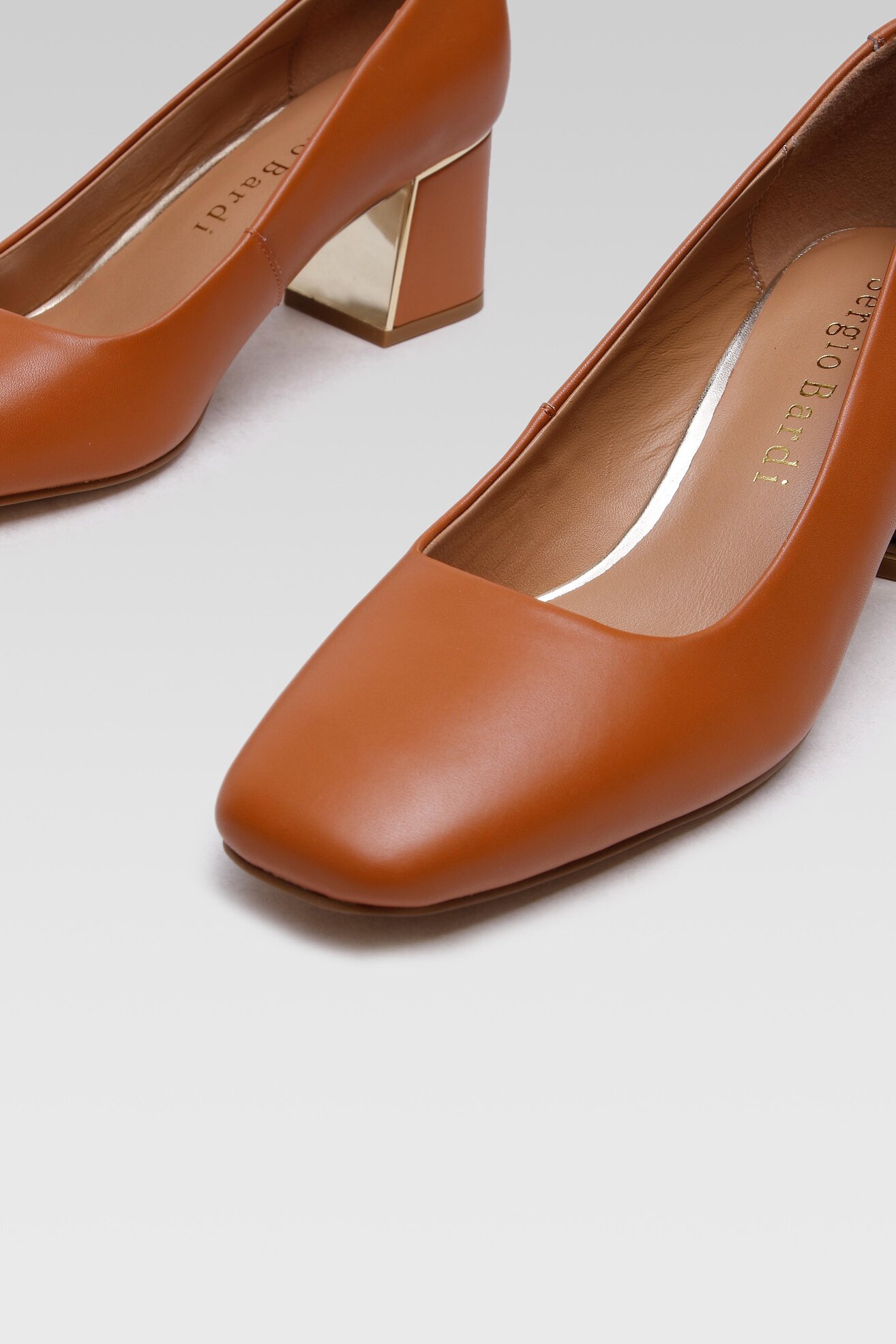 Czółenka Sergio Bardi WYL3021-2Z Camel