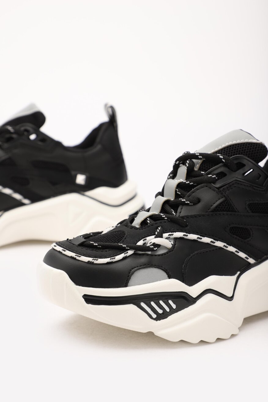 Jenny Fairy - Sneakersy typu ugly shoes czarne - 5903698285931