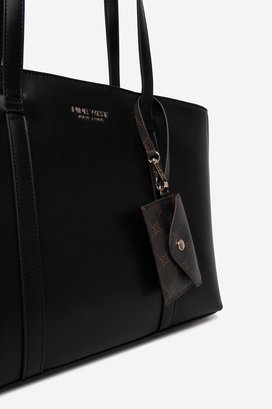 
                Дамска чанта NINE WEST ЧЕРЕН - 5906751631898