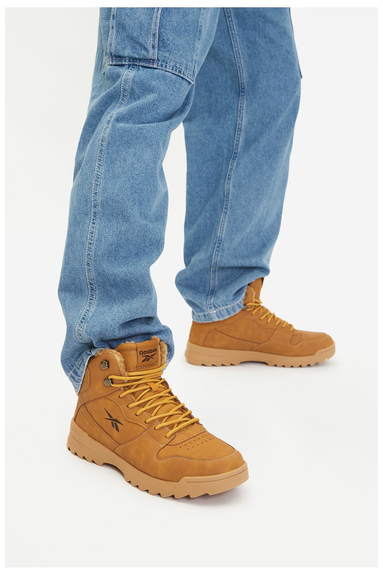 Bocanci Reebok CEO-H1-138 CREM