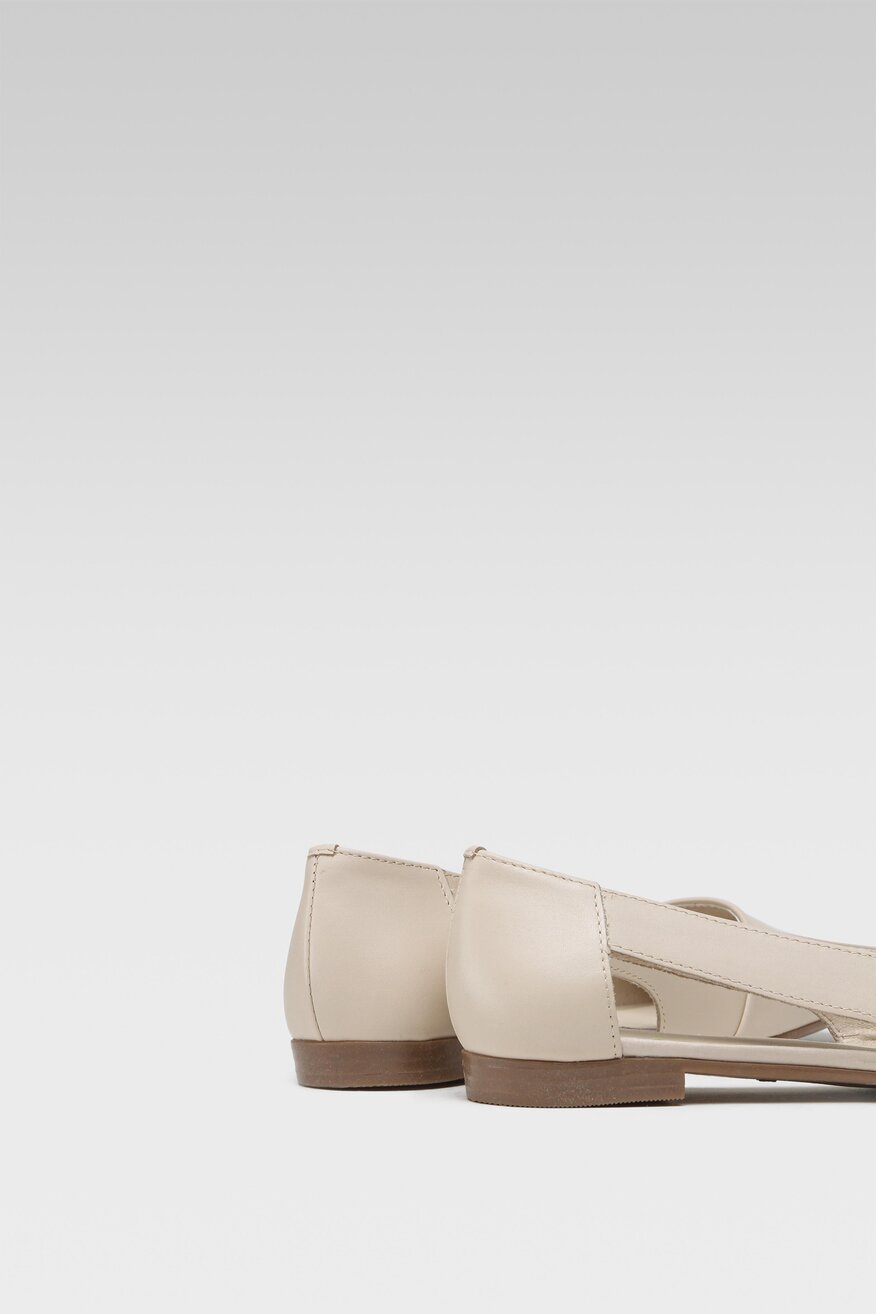 
                Балетки Lasocki БЕЖЕВИЙ - 5904862505053