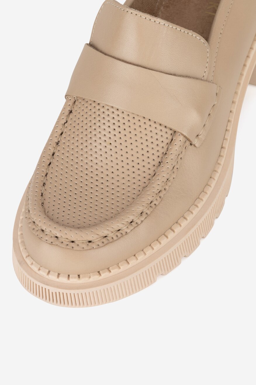 
                Lasocki - Loafersy skórzane na obcasie - 5905588650690