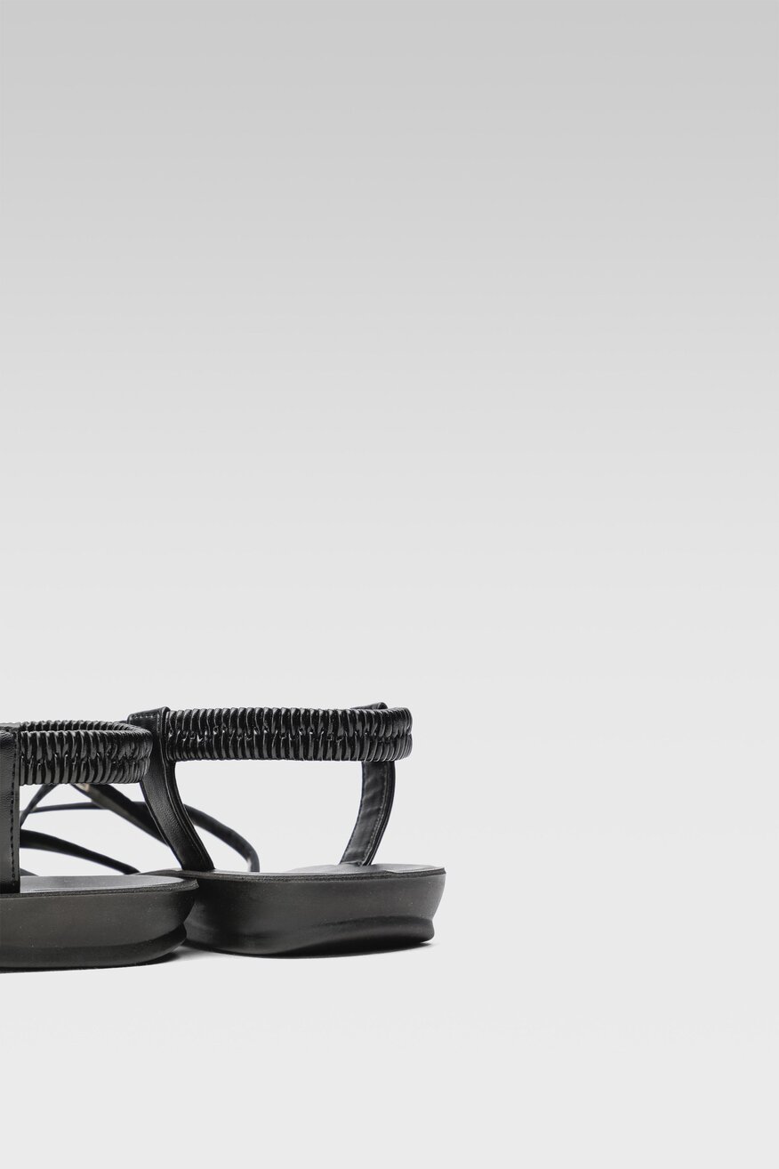 
                Bassano - Sandały płaskie - 5904248630652