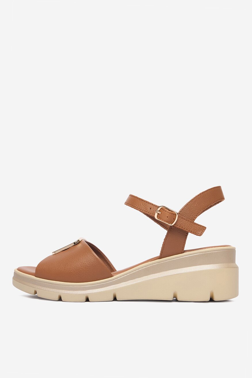 
                Сандалі Lasocki ВЕРБЛЮЖИЙ - 5906751776650