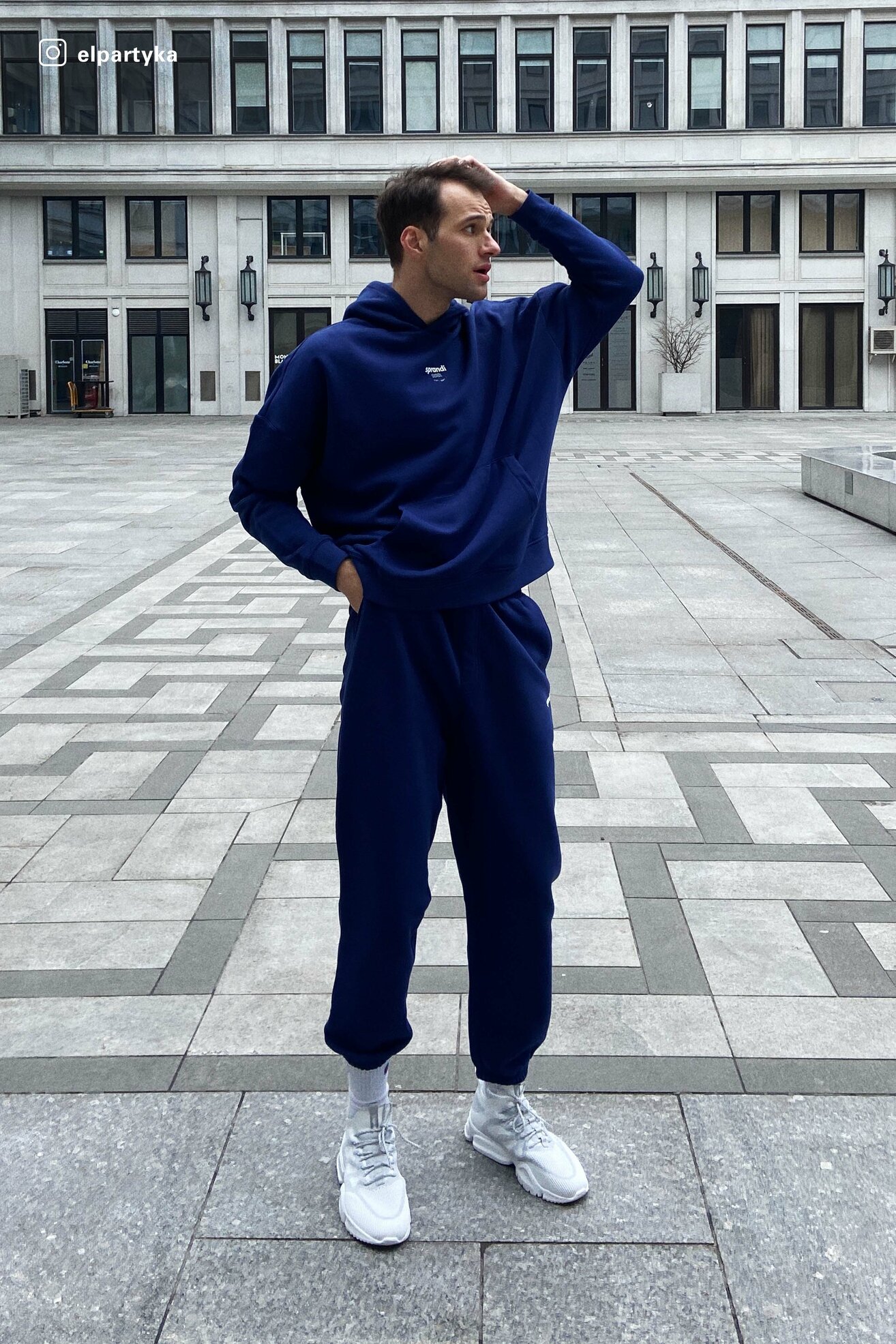 Bluza z kapturem Sprandi SP22-BJM002 Granatowy