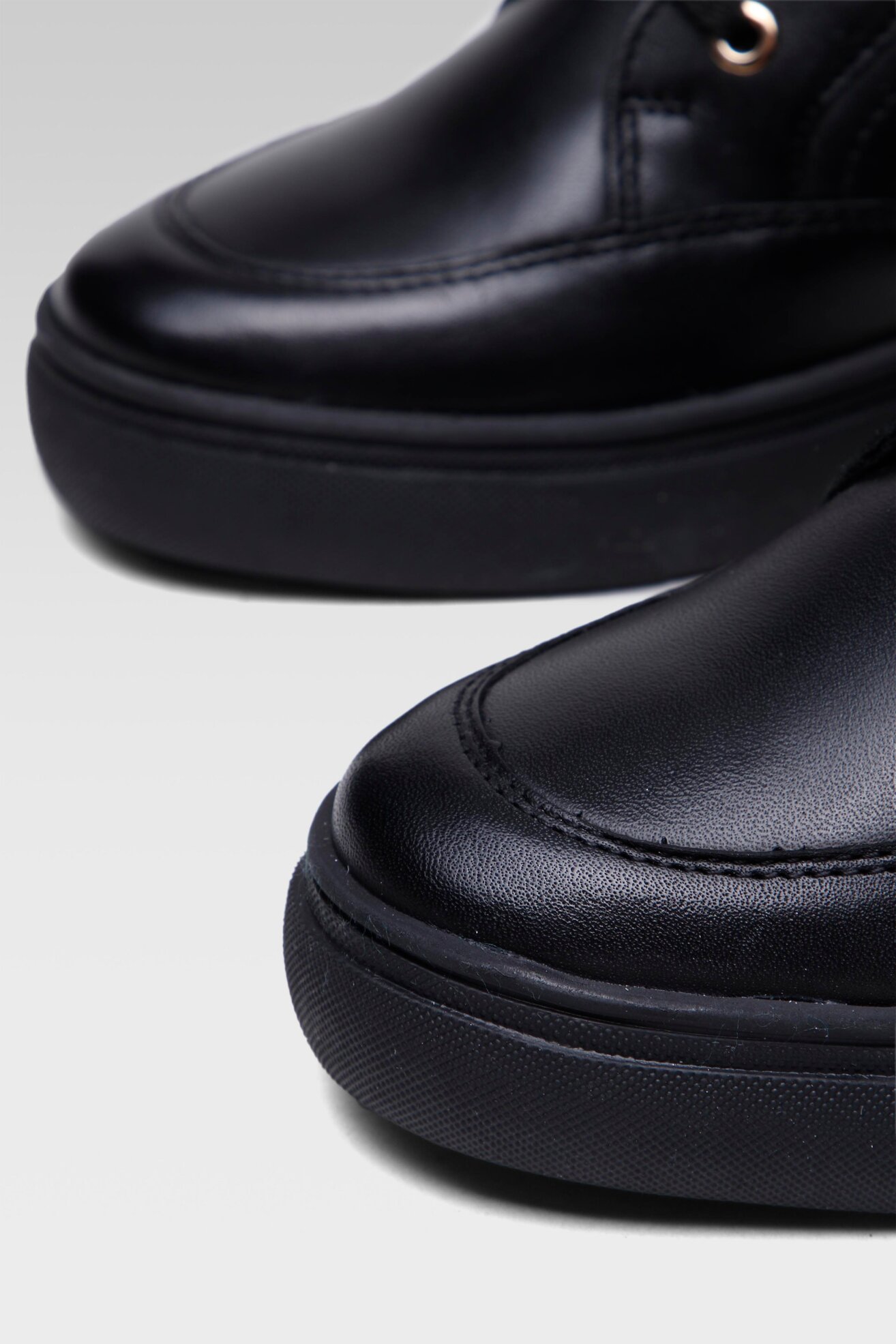 Bocanci Badura FAMA2-03 NEGRU