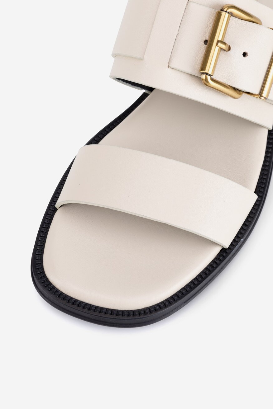 
                Джапанки Badura БЯЛ - 5906751022917