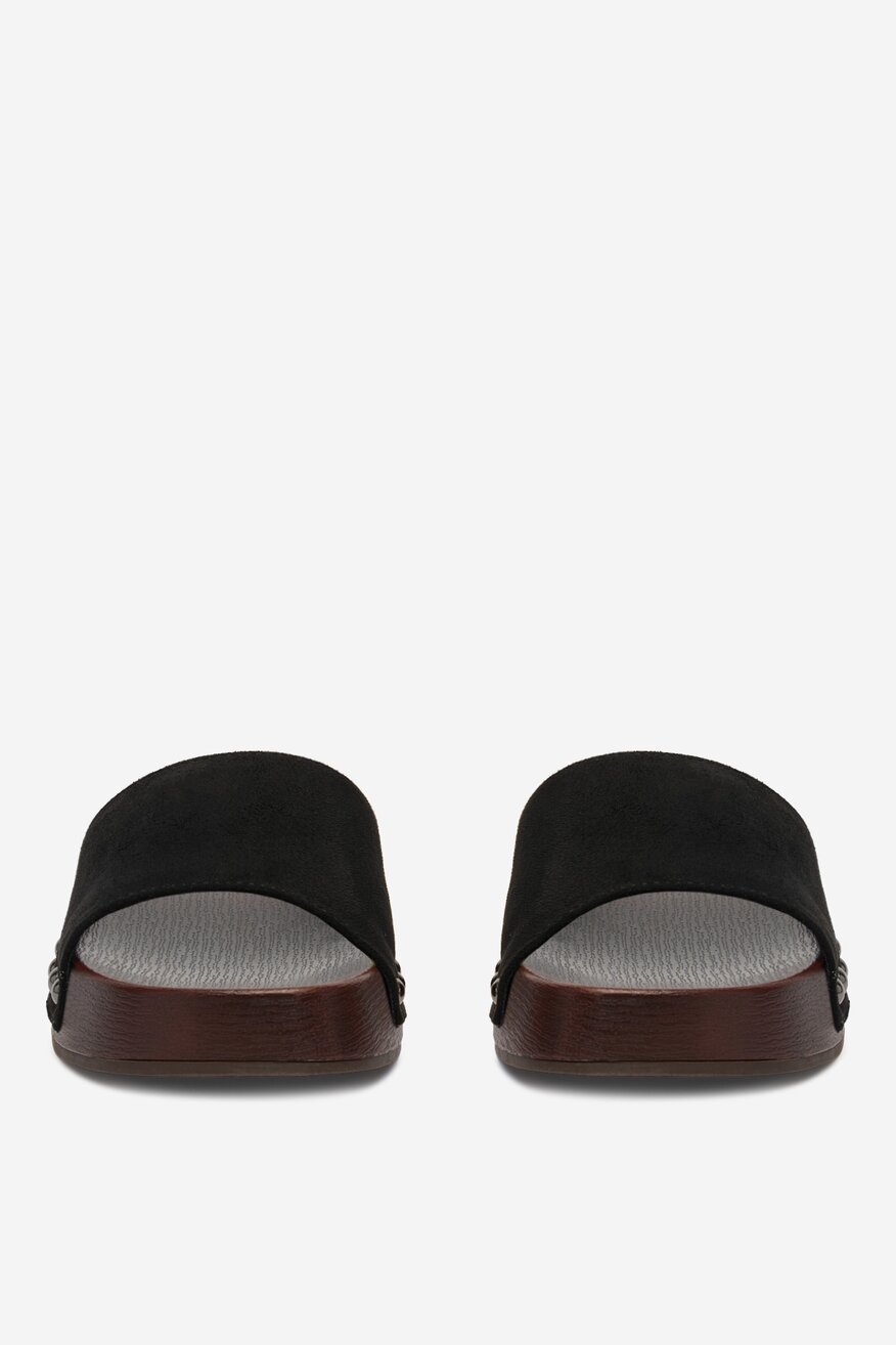 
                Шльопанець Jenny ЧОРНИЙ - 5906751899694