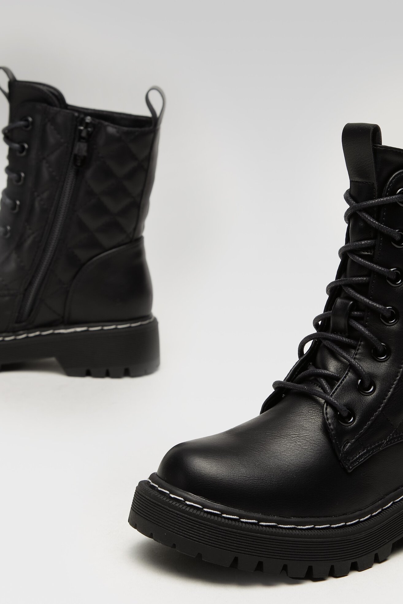 Bocanci DeeZee CS5587-12 NEGRU