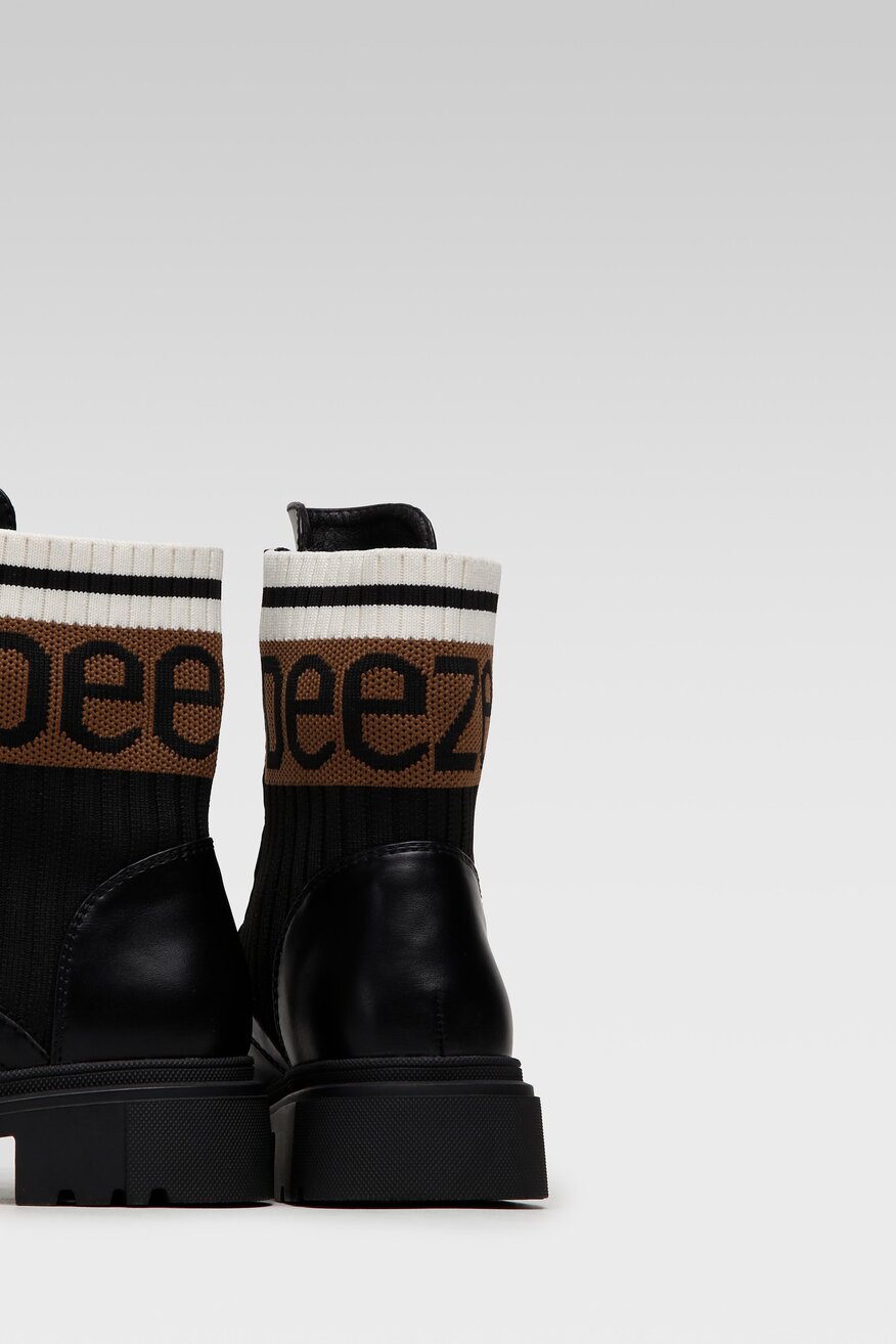 
                Черевики DeeZee ЧОРНИЙ - 5904862285344